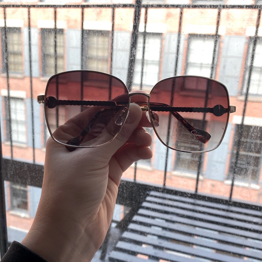 Jessica Simpson | sunglasses